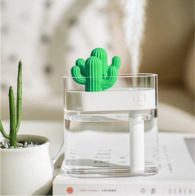 Clear Ultrasonic Air Humidifier with Romantic Light by Bowlift