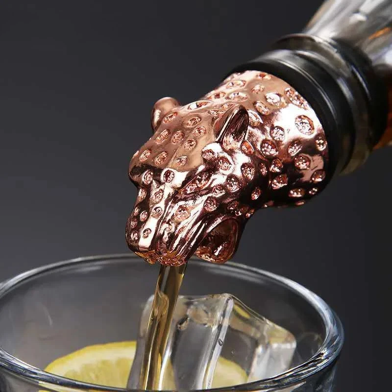 Decorative Head Wine Pourer Wine Pour Spout Stopper Bar Accessories by Bowlift