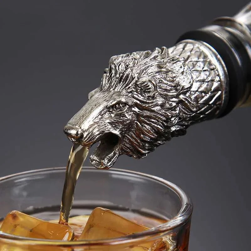 Decorative Head Wine Pourer Wine Pour Spout Stopper Bar Accessories by Bowlift