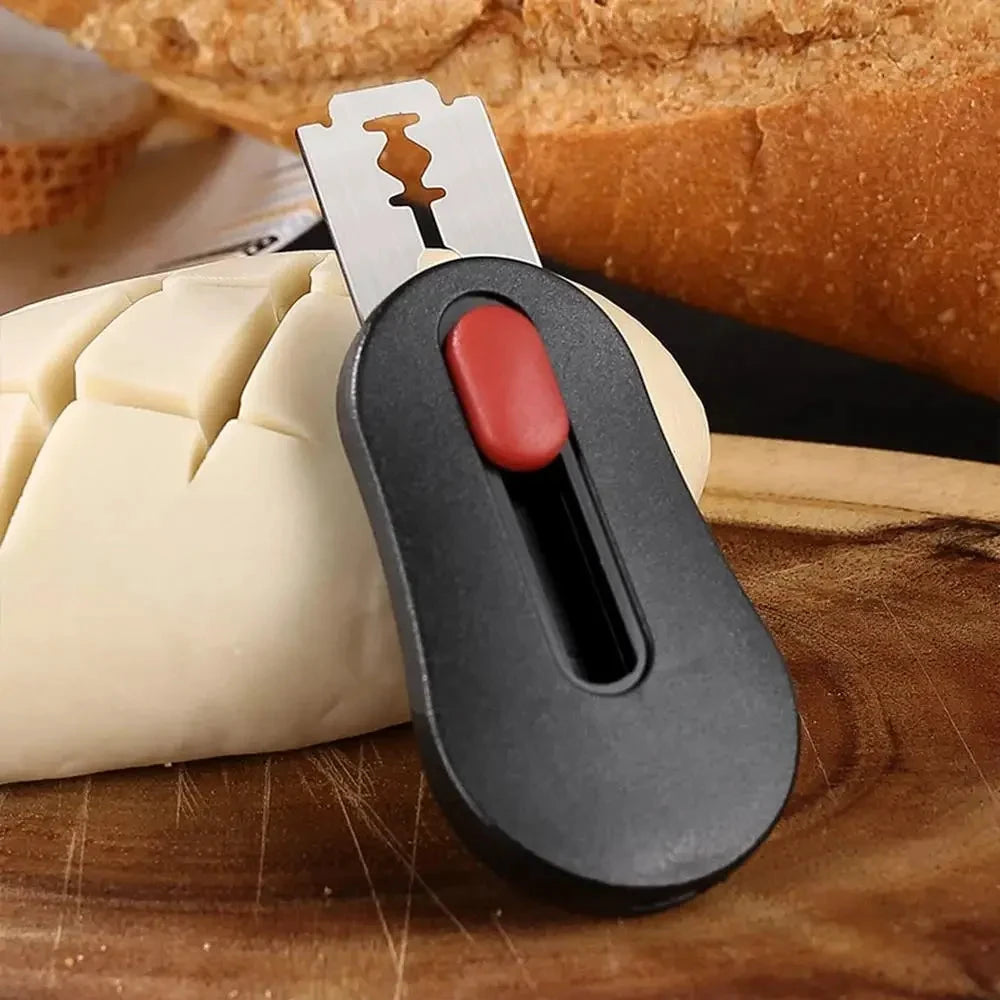 Dough Slashing Tool with 5 Replaceable Blades Baker’s Bread Knife by Bowlift