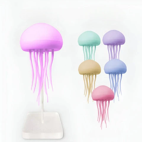 JellyJive - Lamp with dancing jellyfish Bowlift by Bowlift