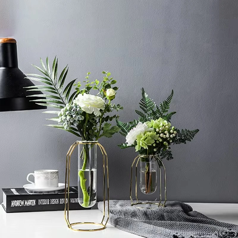 Elegant Base for Stylish Flower Arrangements Bowlift by Bowlift