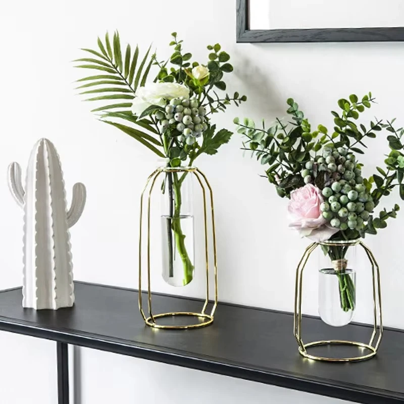 Elegant Base for Stylish Flower Arrangements Bowlift by Bowlift