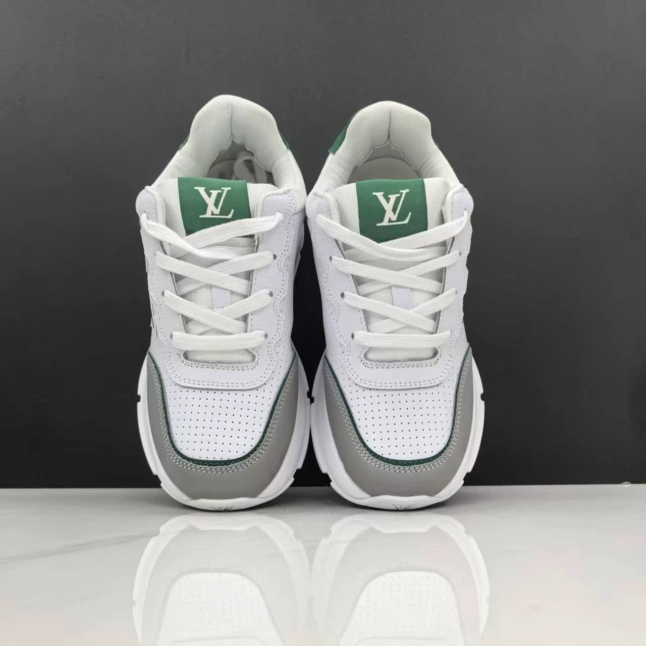 Luxury Lou Paris Classic Trainers Green White Shoes Sneakers by Air Jordan