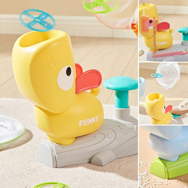 Toy flying ring catapult by Bowlift