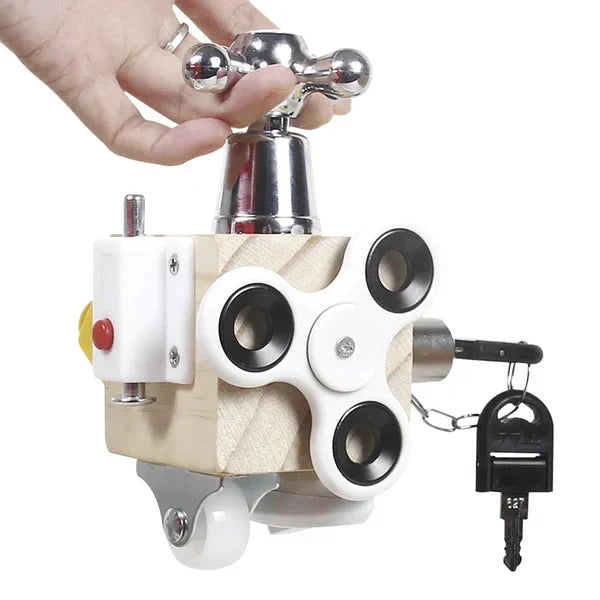 Interactive learning cube Bowlift by Bowlift