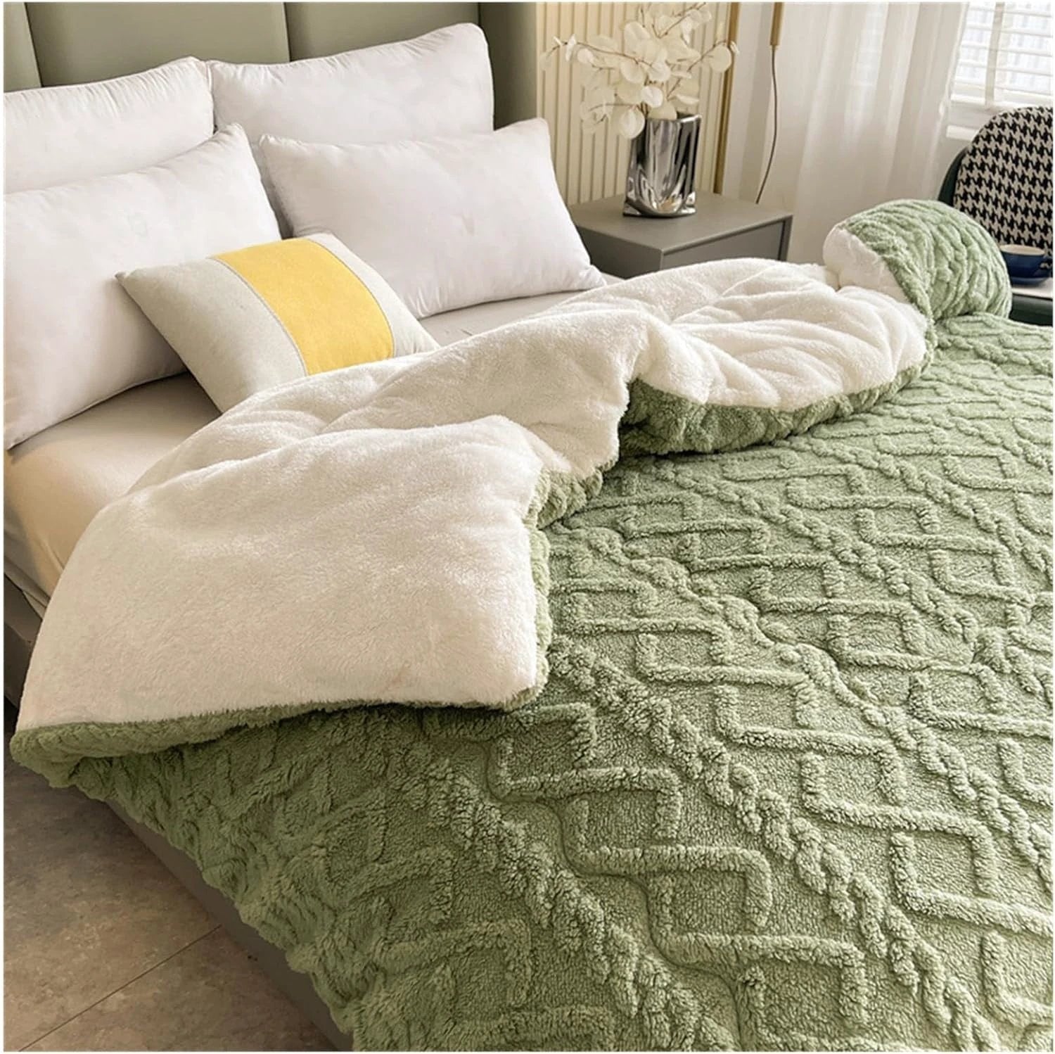 Thick Snuggle Sherpa Blanket by Casa & Beyond
