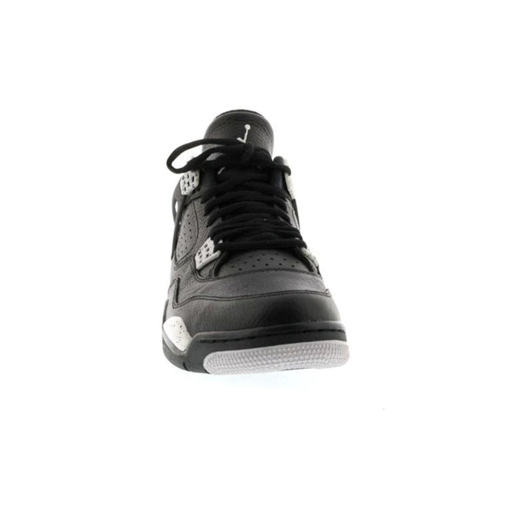 Air Jordan 4 Retro Oreo (2015) by Air Jordan