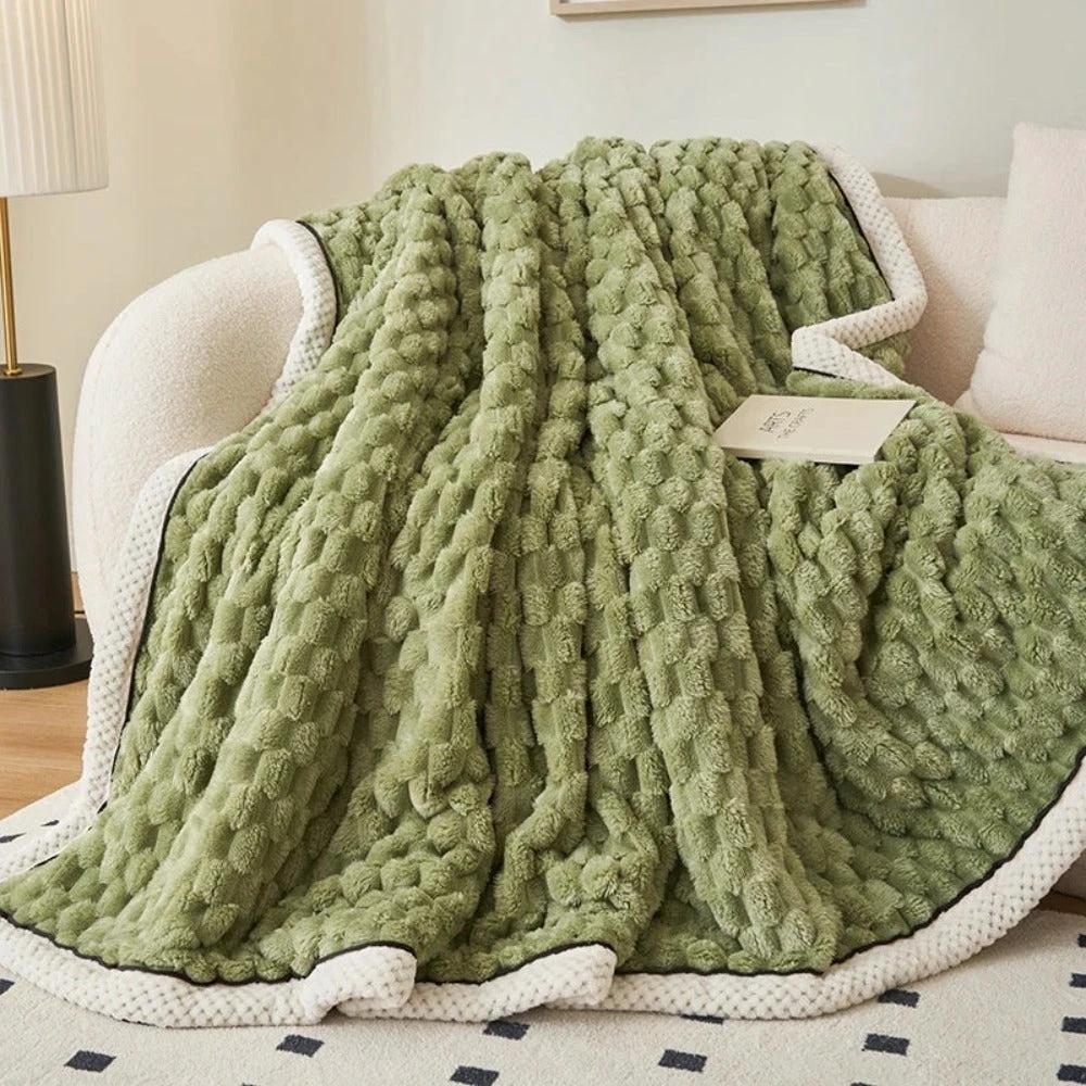 Cloud Cuddle Blanket™️ by Casa & Beyond