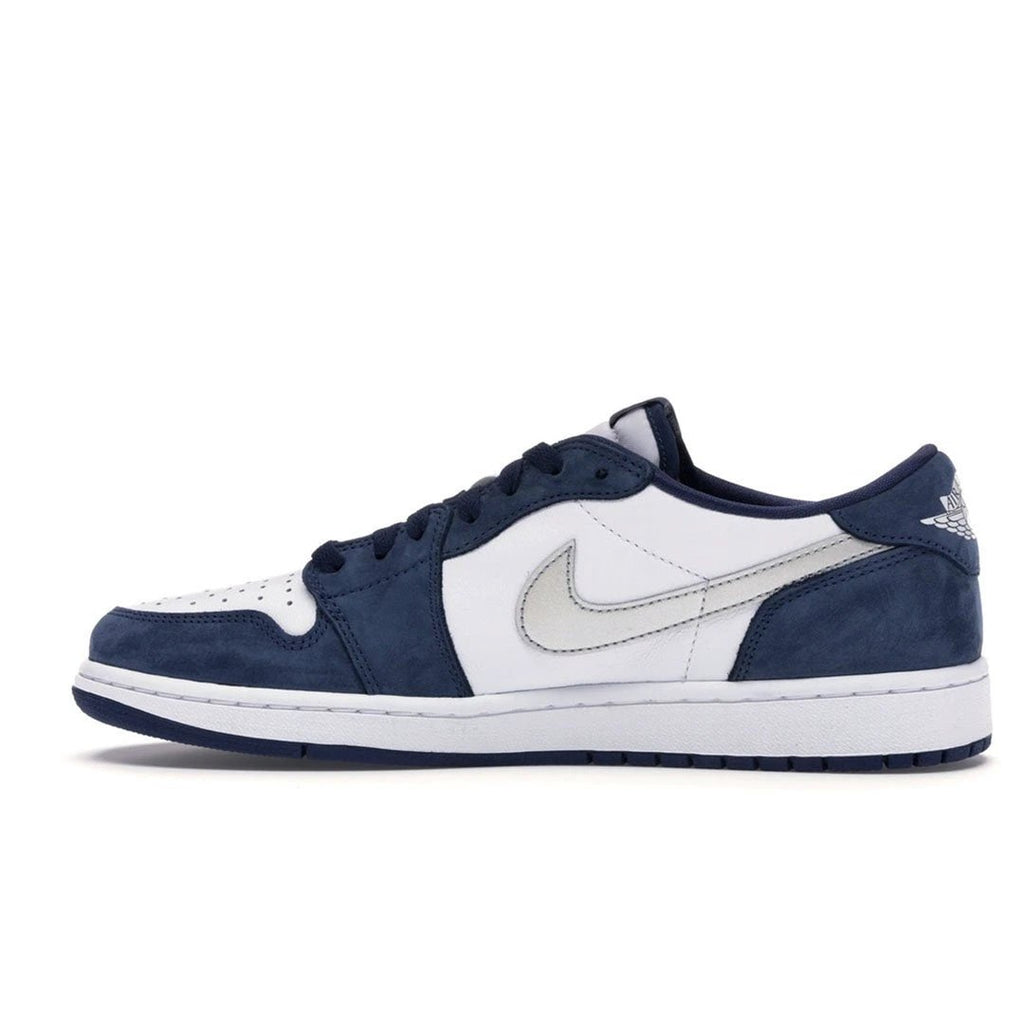 Air Jordan 1 Low SB Midnight Navy by Air Jordan