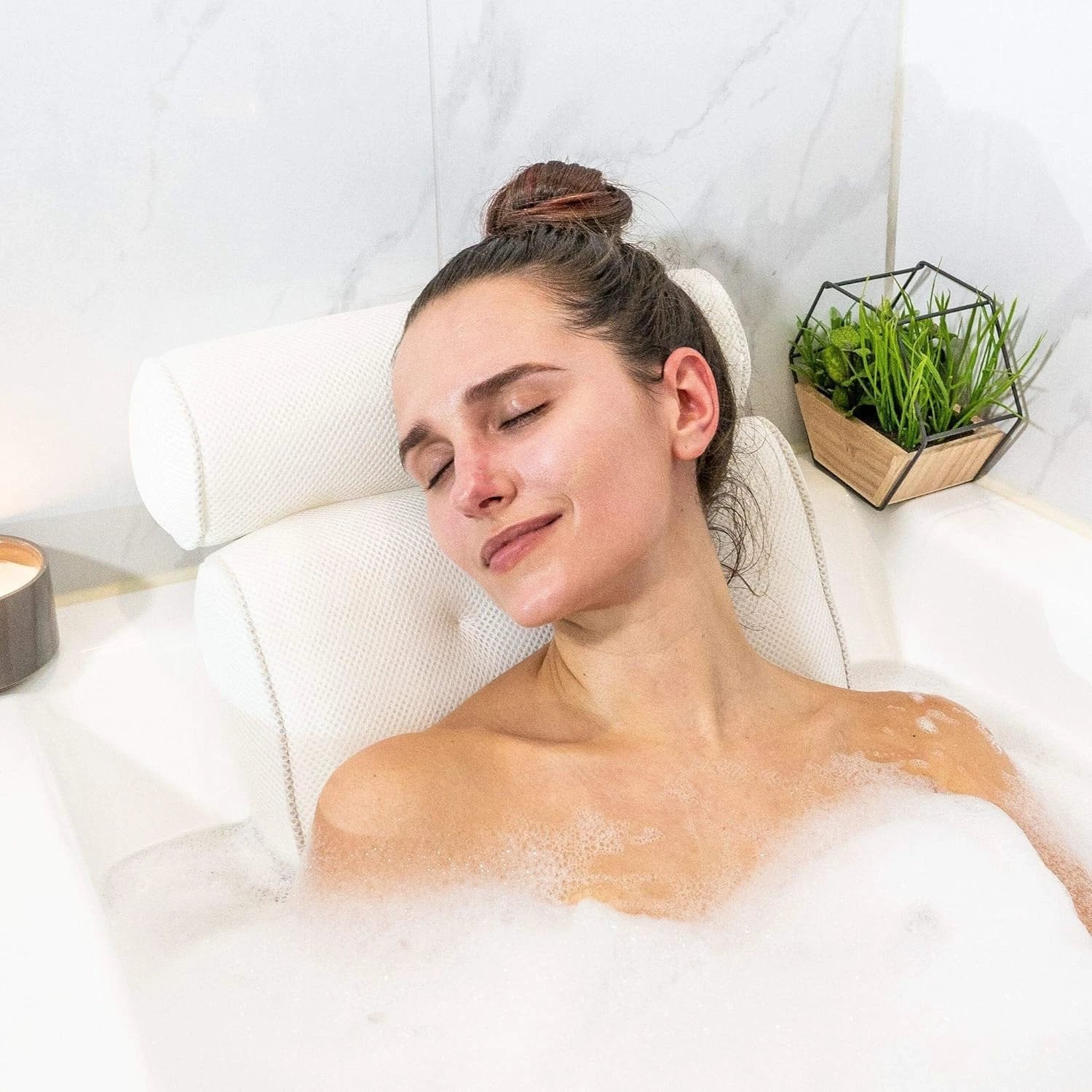 Luxury Bath Pillow by Casa & Beyond