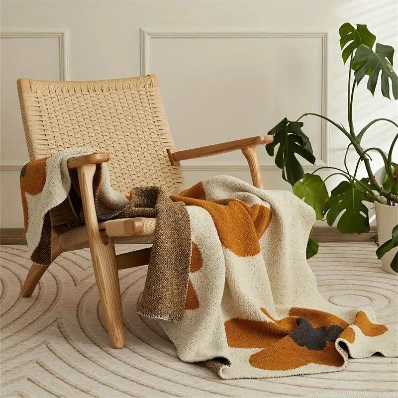 Aurora Bloom | Floral Knitted Blanket by Casa & Beyond