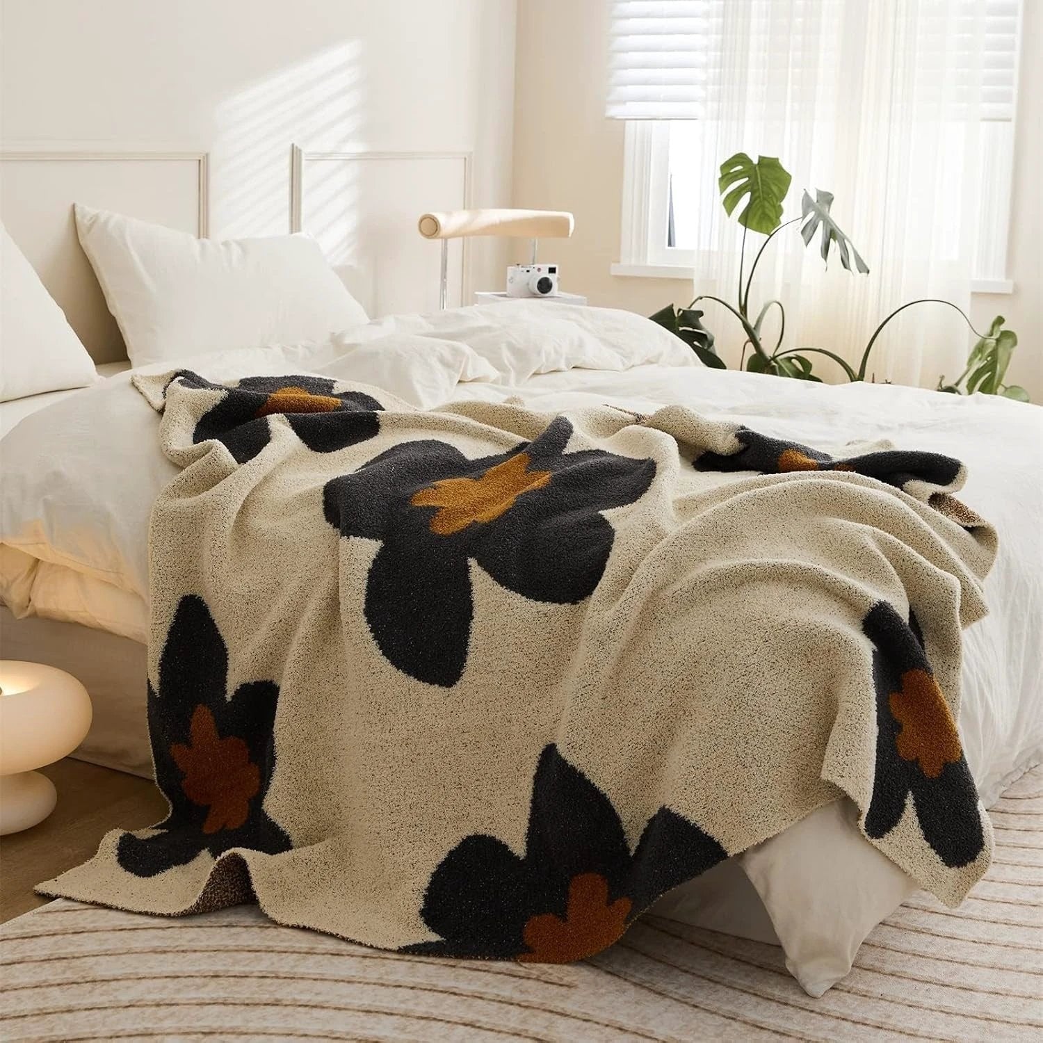 Aurora Bloom | Floral Knitted Blanket by Casa & Beyond