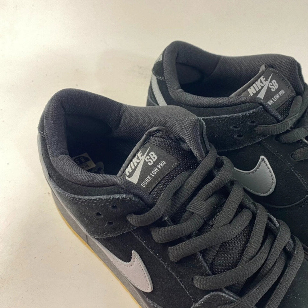 SB Dunk Low Fog (2021_2023) by Air Jordan