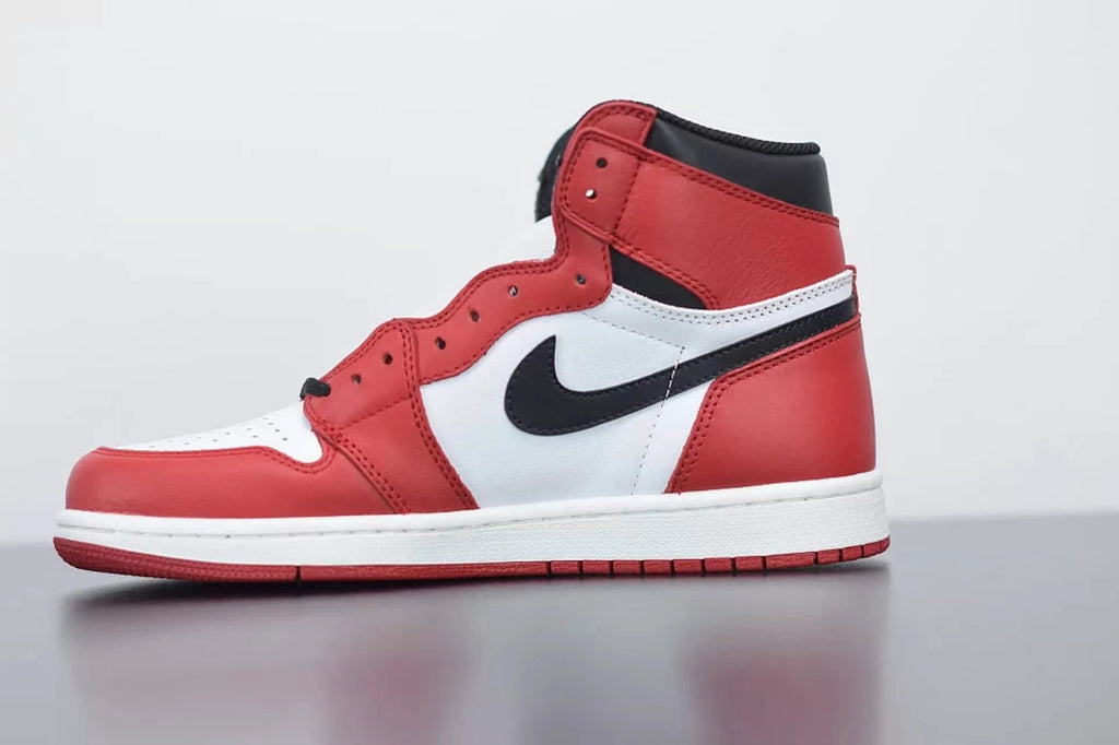 Air Jordan 1 Retro Chicago (2015) by Air Jordan
