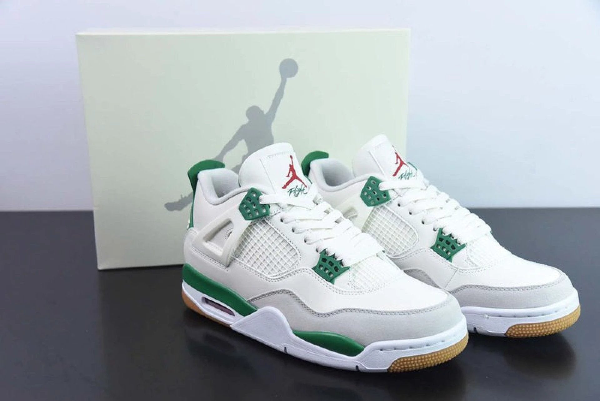 Air Jordan 4 Retro Sb Pine Green by Air Jordan