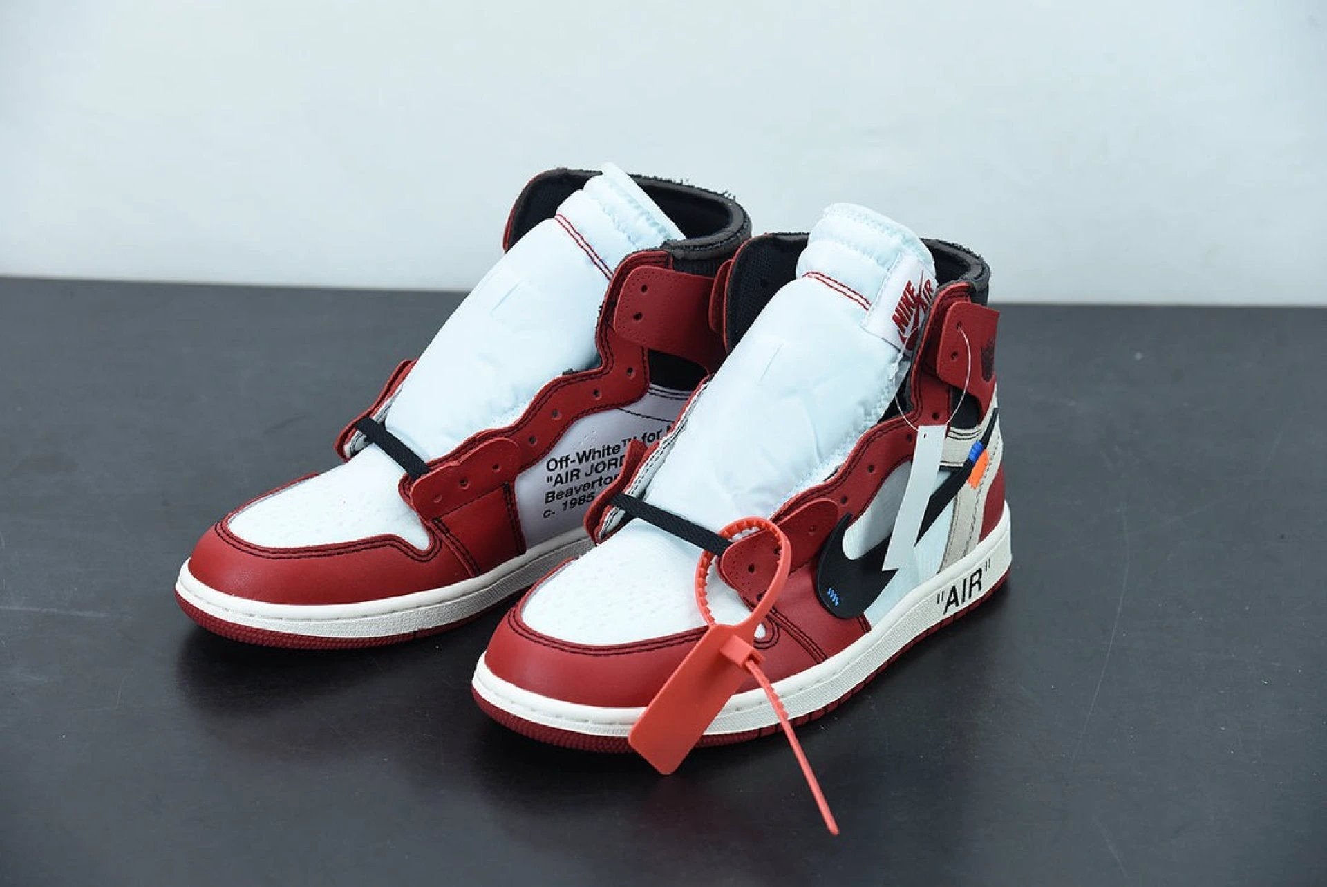 Air Jordan 1 Retro High Off-White Chicago by Air Jordan