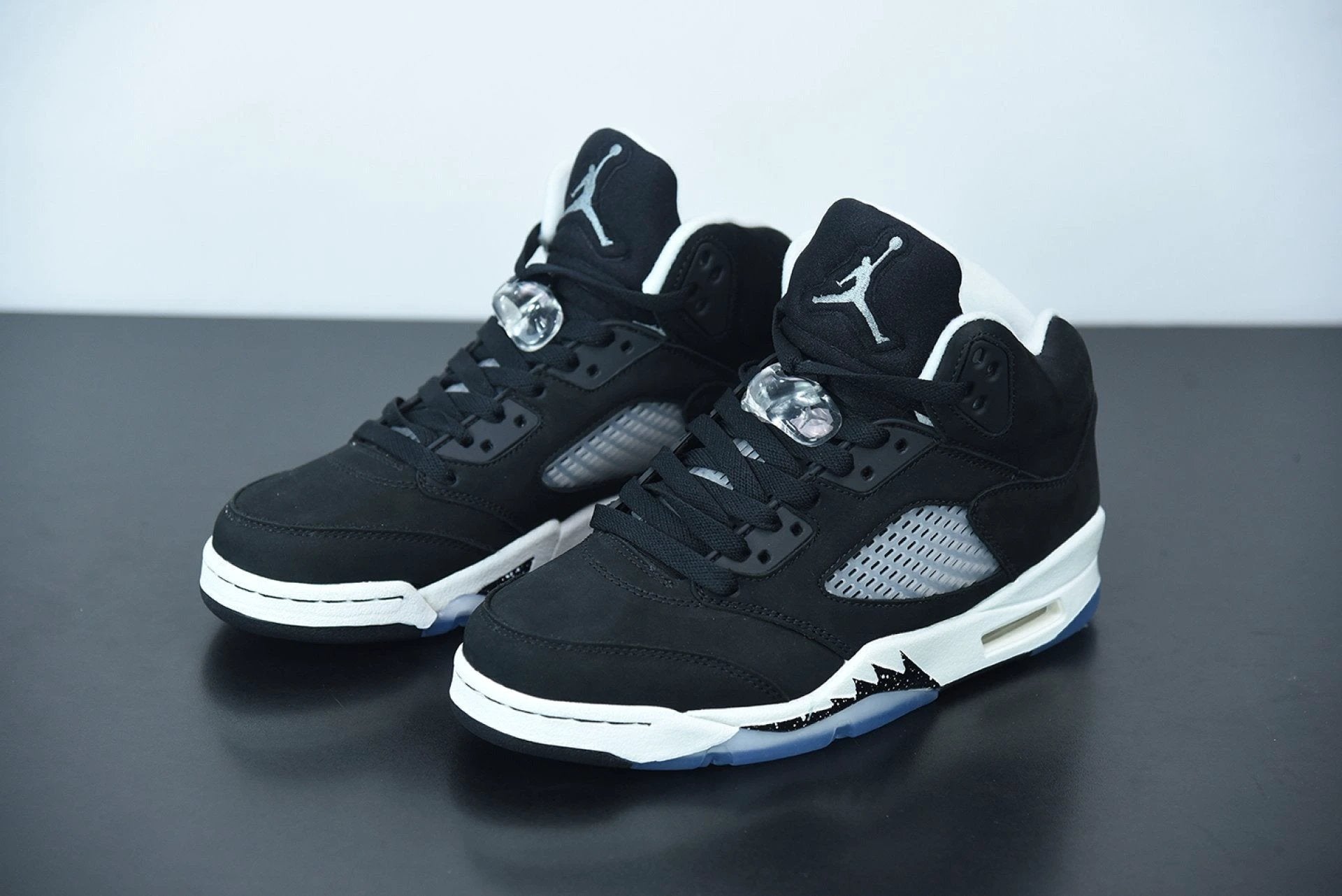 Air Jordan 5 Retro Moonlight by Air Jordan