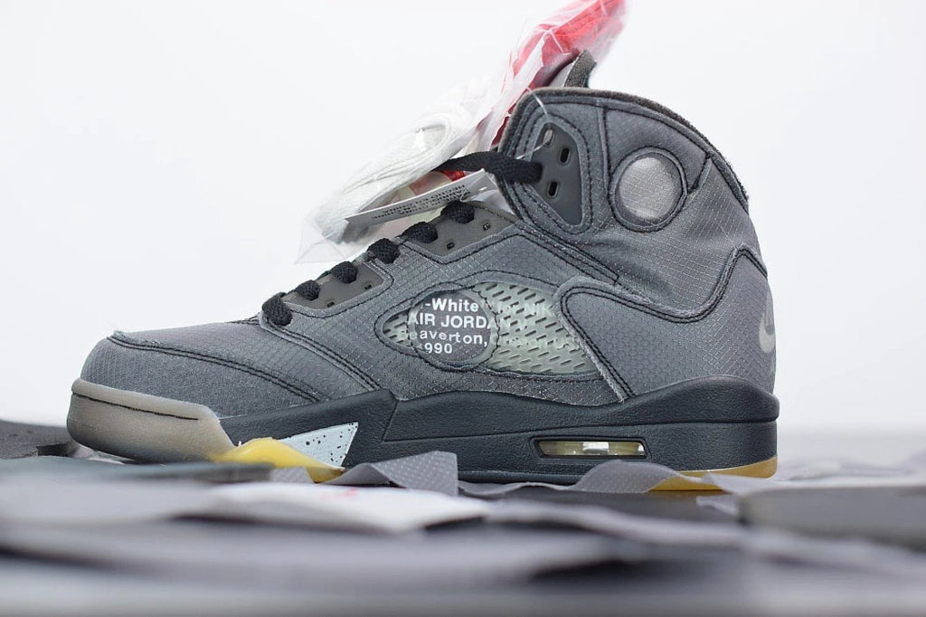 Jordan 5 Retro Off-White Muslin by Air Jordan