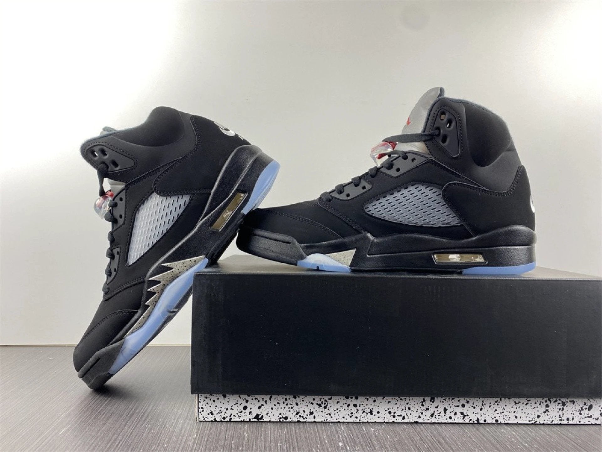 Air Jordan 5 Retro Black Metallic by Air Jordan