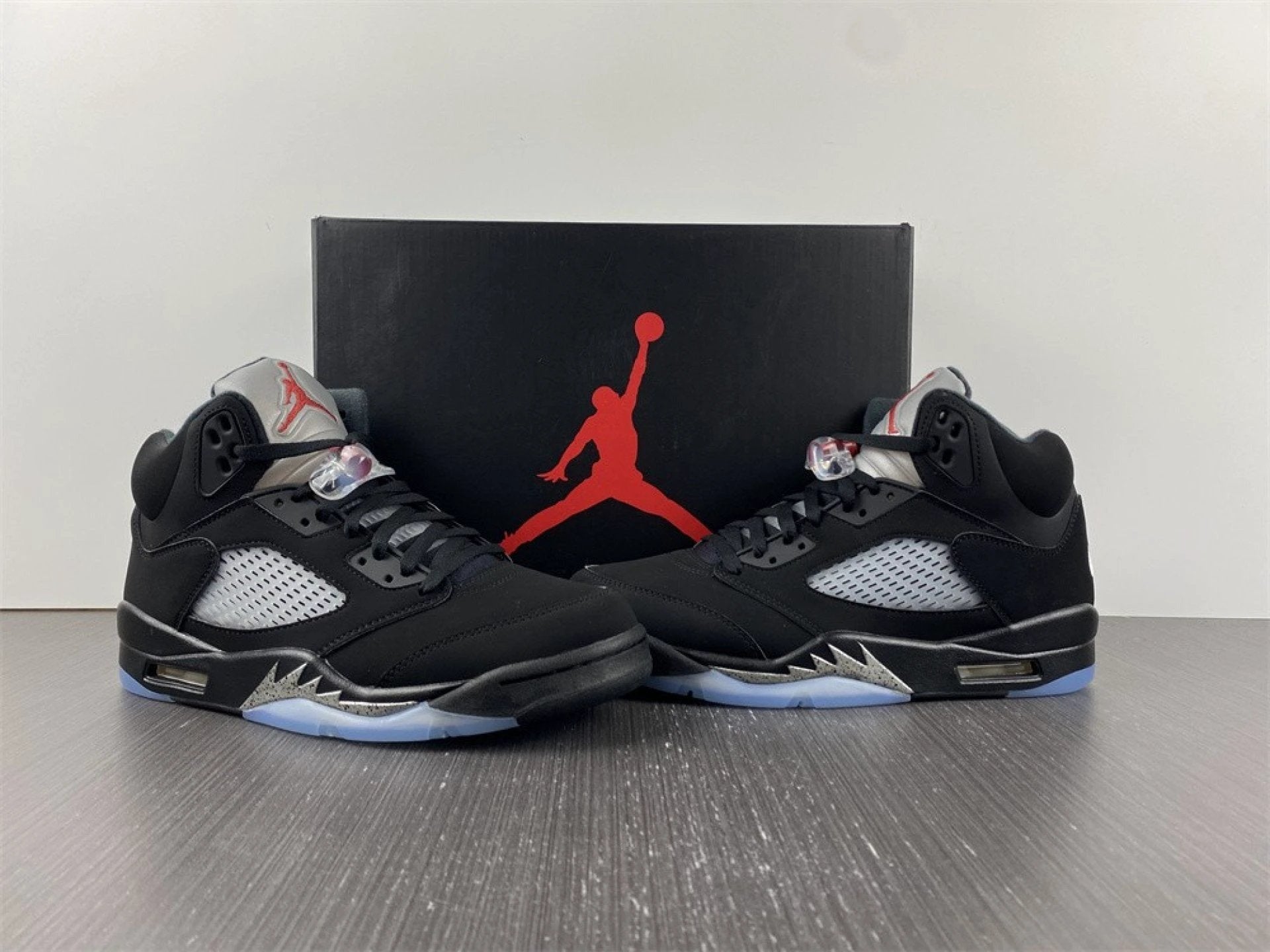 Air Jordan 5 Retro Black Metallic by Air Jordan