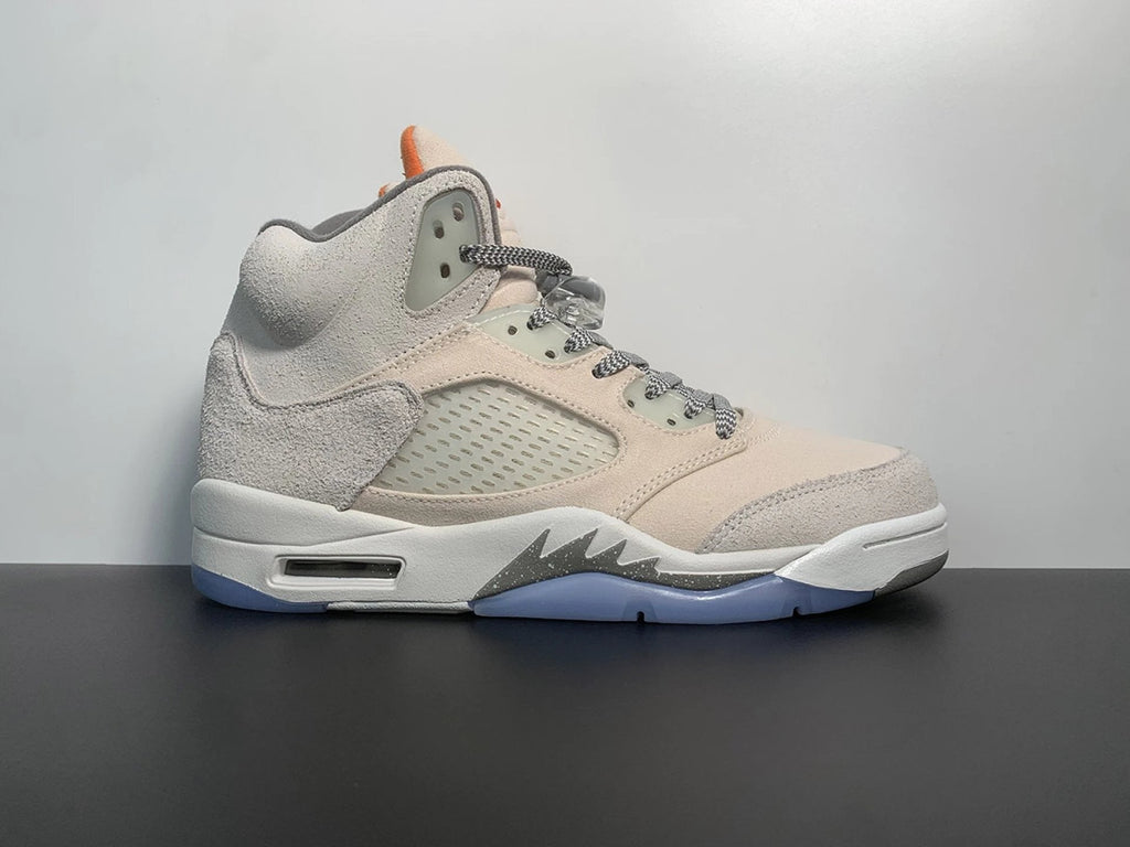 Air Jordan 5 Retro SE Craft Light Orewood Brown by Air Jordan