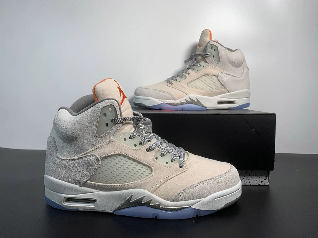 Air Jordan 5 Retro SE Craft Light Orewood Brown by Air Jordan