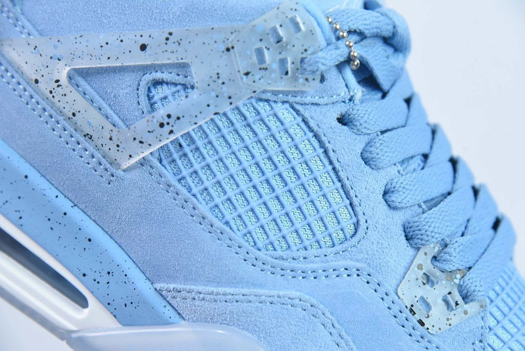 Air Jordan 4 Retro UNC PE by Air Jordan