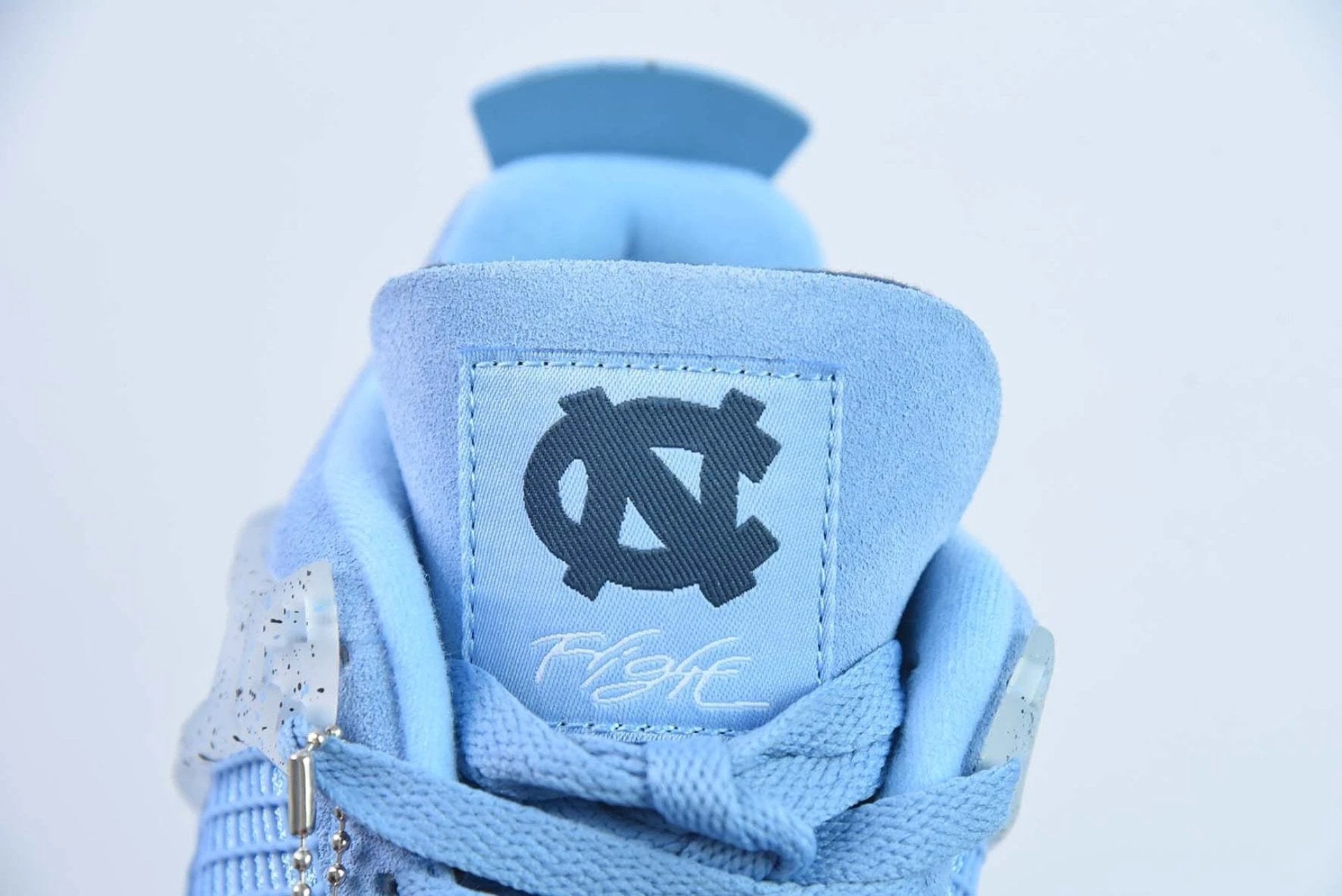 Air Jordan 4 Retro UNC PE by Air Jordan