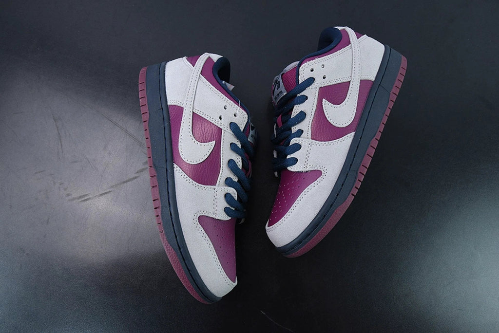 SB Dunk Low Atmosphere Grey True Berry by Air Jordan