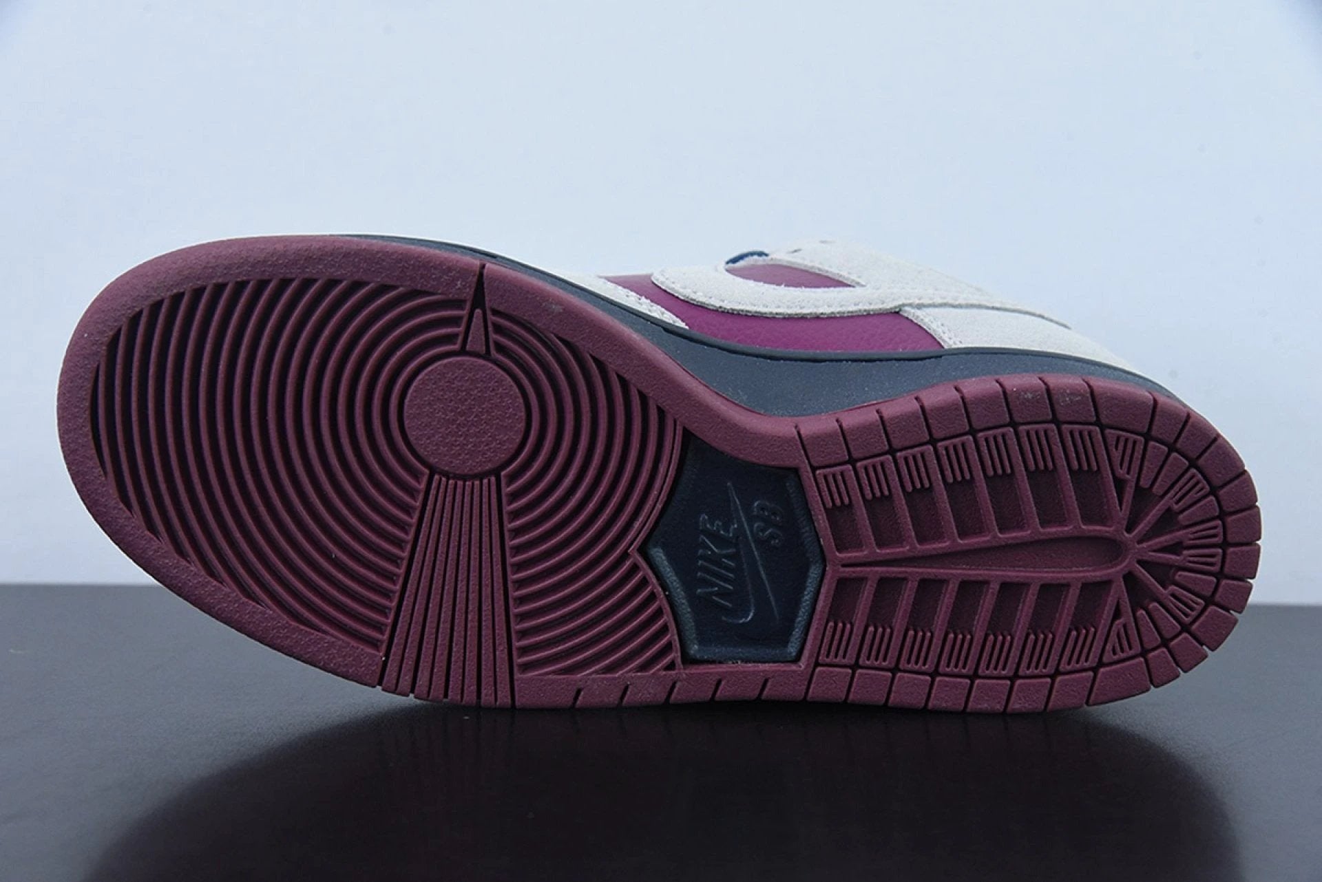 SB Dunk Low Atmosphere Grey True Berry by Air Jordan