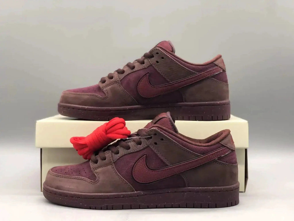 SB Dunk Low “Valentine’s Day 2024” Burgundy Crush by Air Jordan