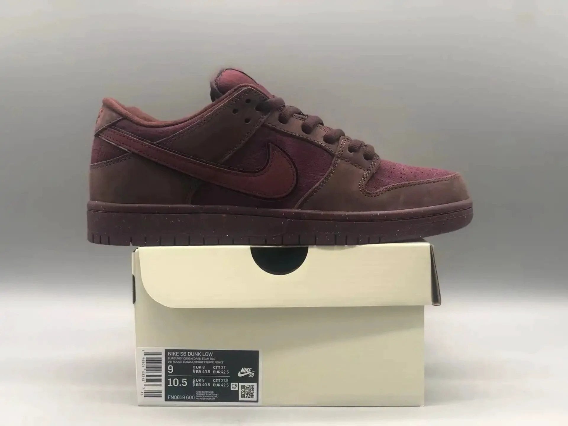 SB Dunk Low “Valentine’s Day 2024” Burgundy Crush by Air Jordan
