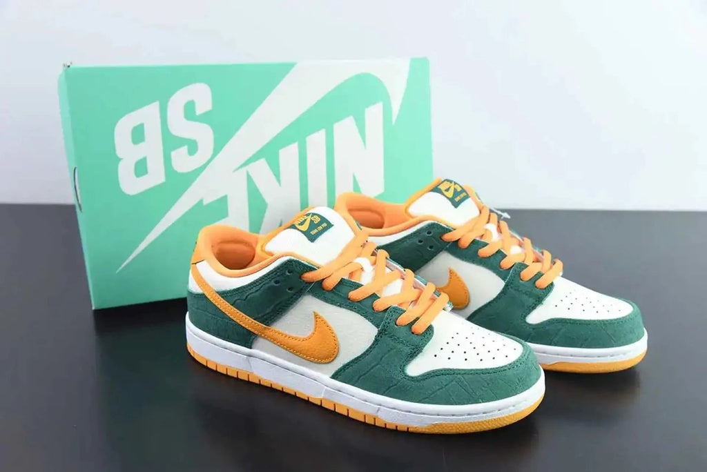 SB Dunk Low Legion Pine Kumquat by Air Jordan