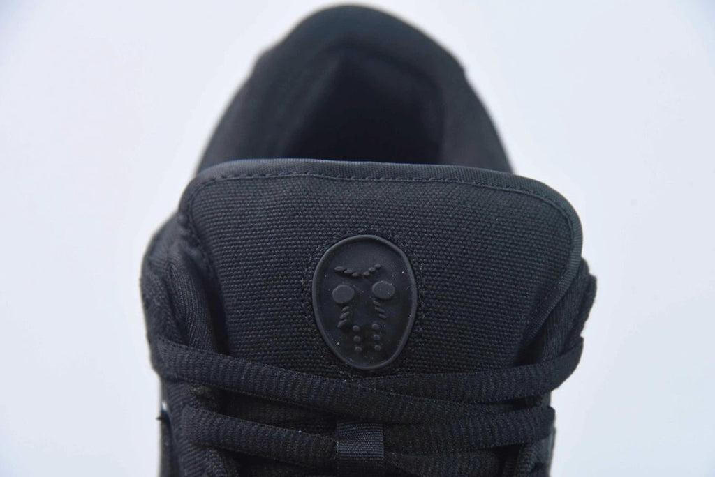 Eminem x Carhartt x Nike SB Dunk Black Ice by Air Jordan