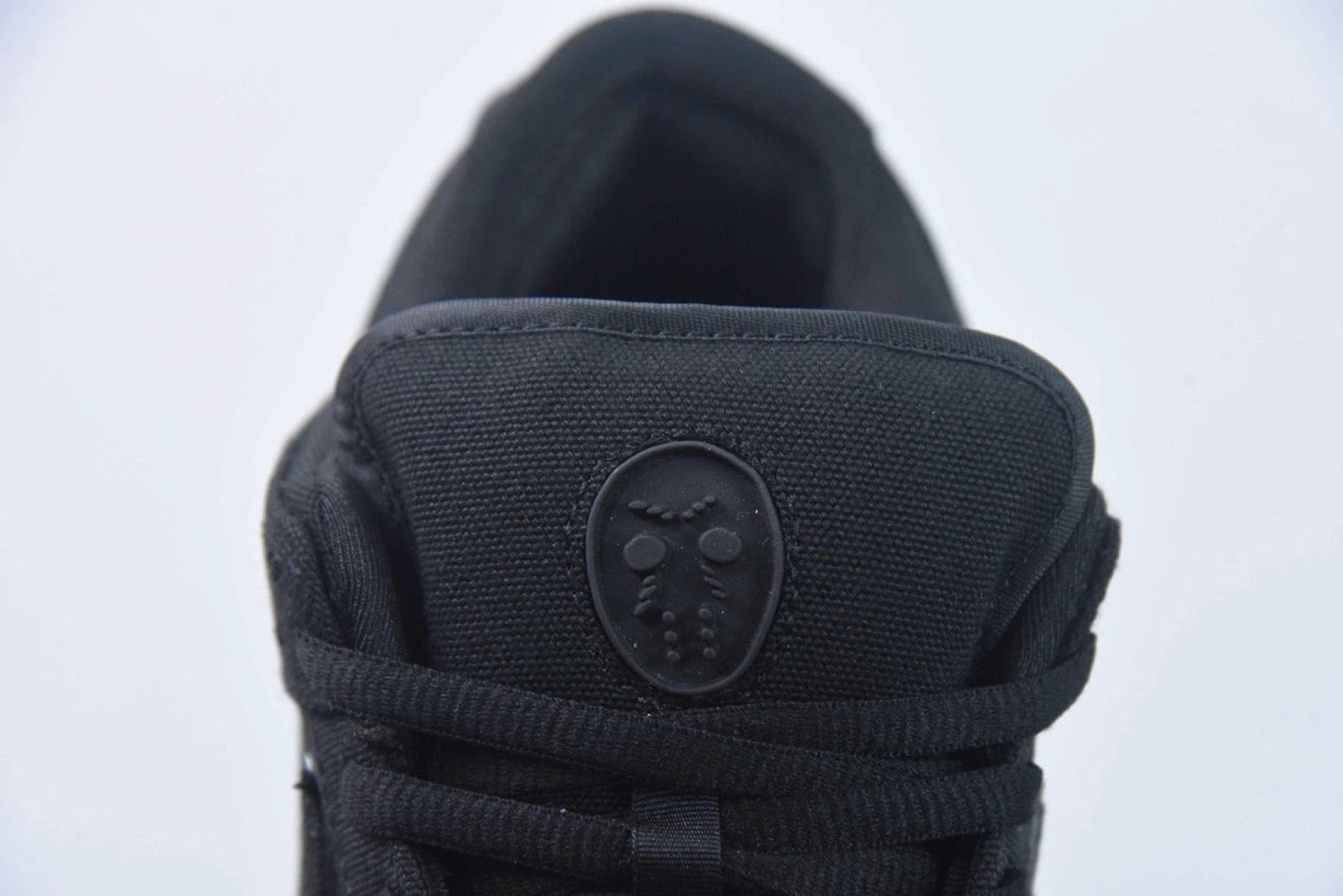 Eminem x Carhartt x Nike SB Dunk Black Ice by Air Jordan