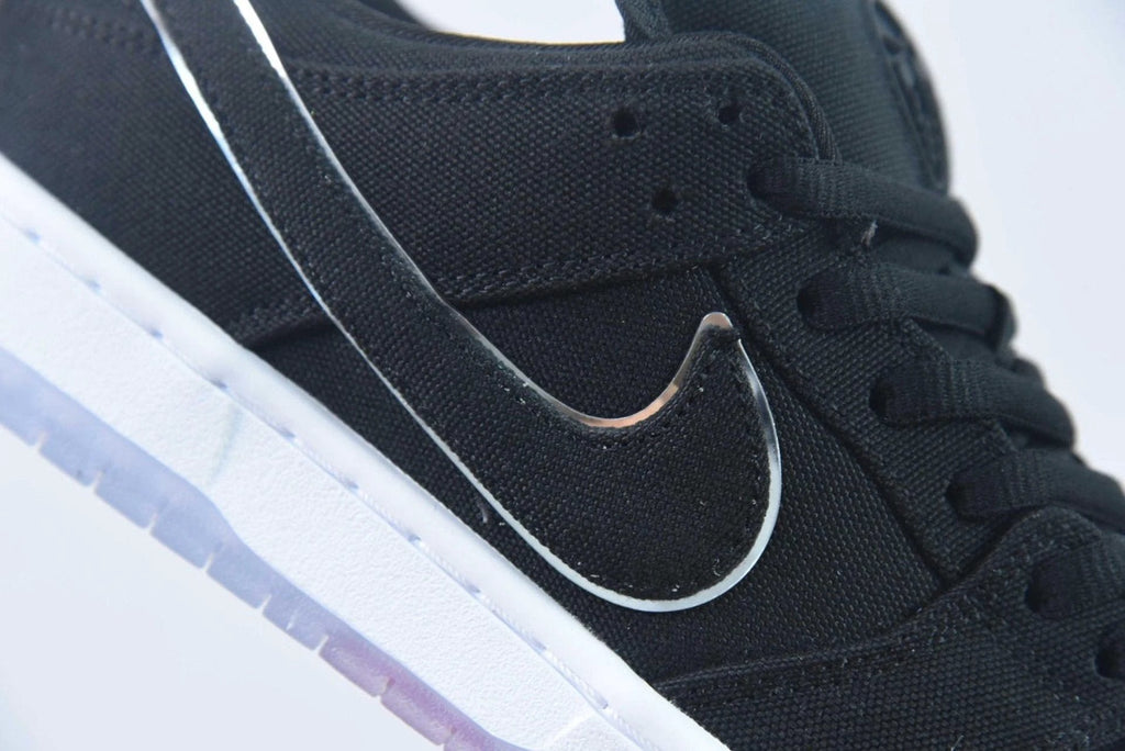 Eminem x Carhartt x Nike SB Dunk Black Ice by Air Jordan