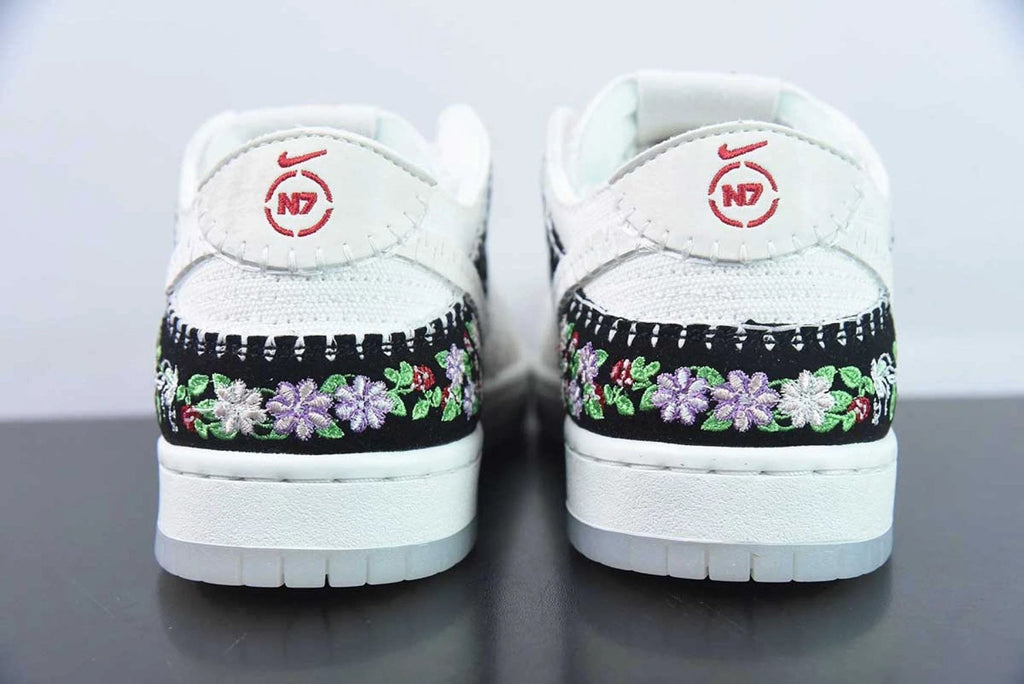 SB Dunk Low Decon N7 Black Sai by Air Jordan