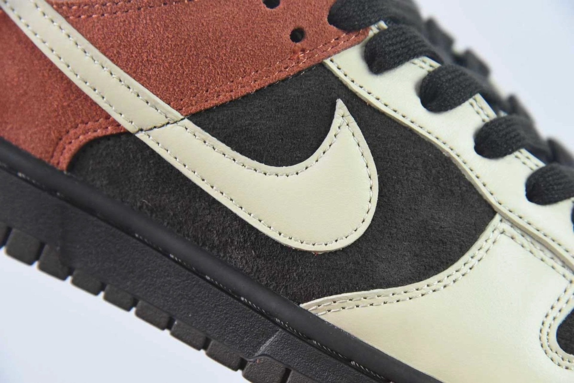Dunk Low Red Panda by Air Jordan