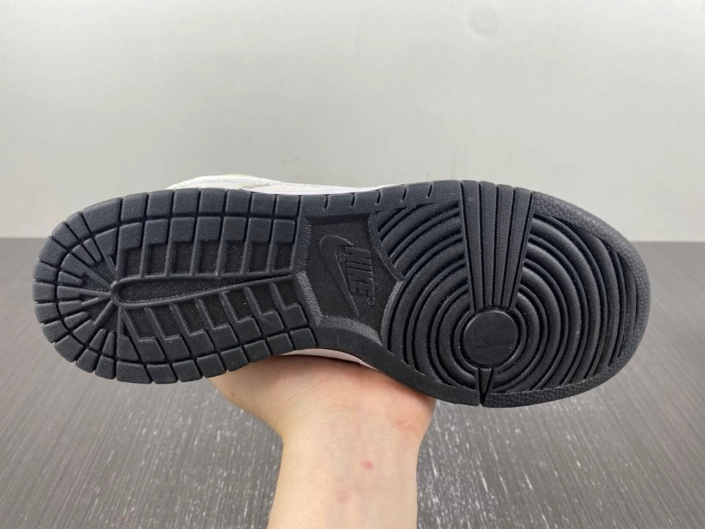 Dunk Low University of Oregon PE by Air Jordan