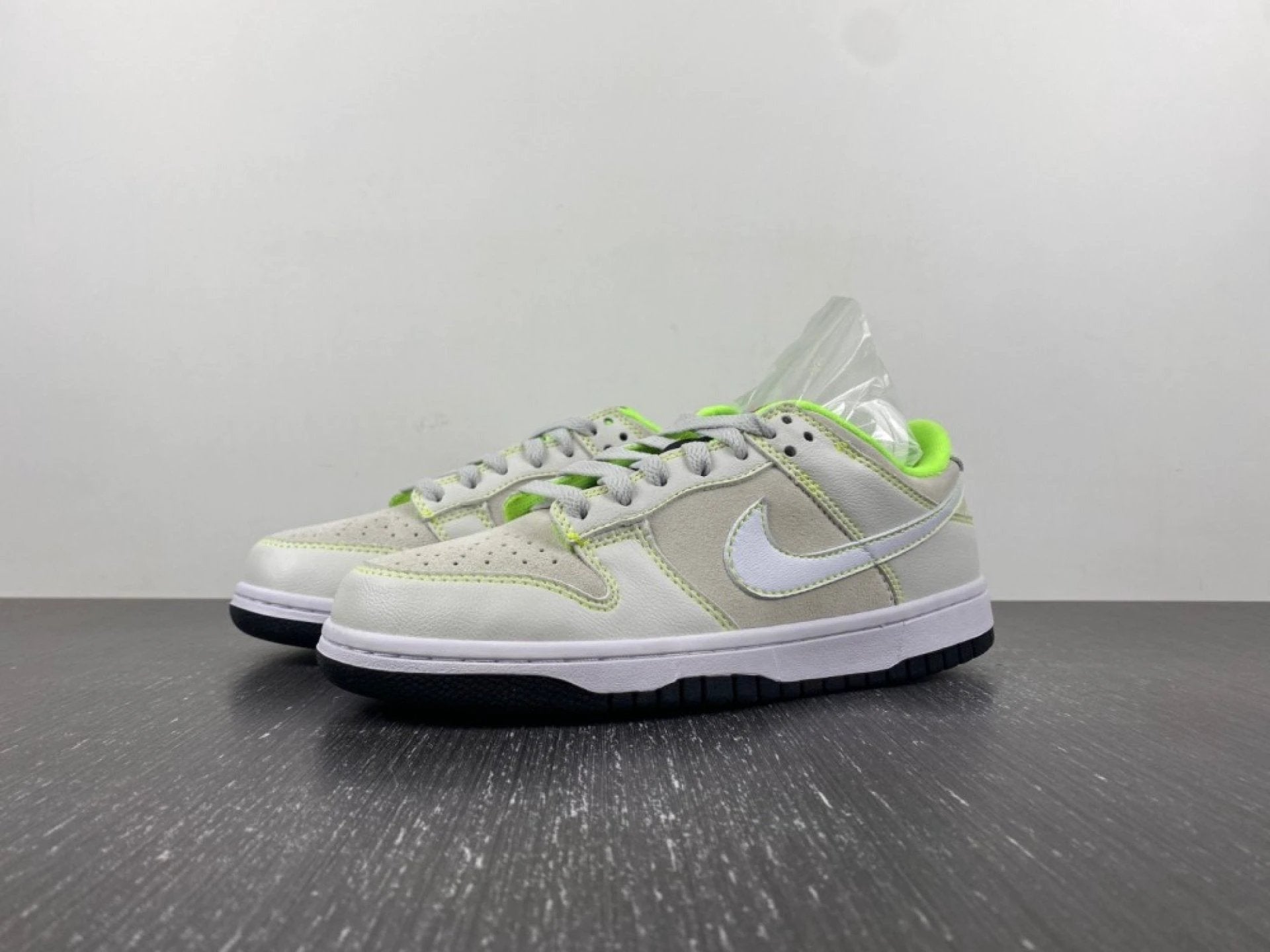 Dunk Low University of Oregon PE by Air Jordan