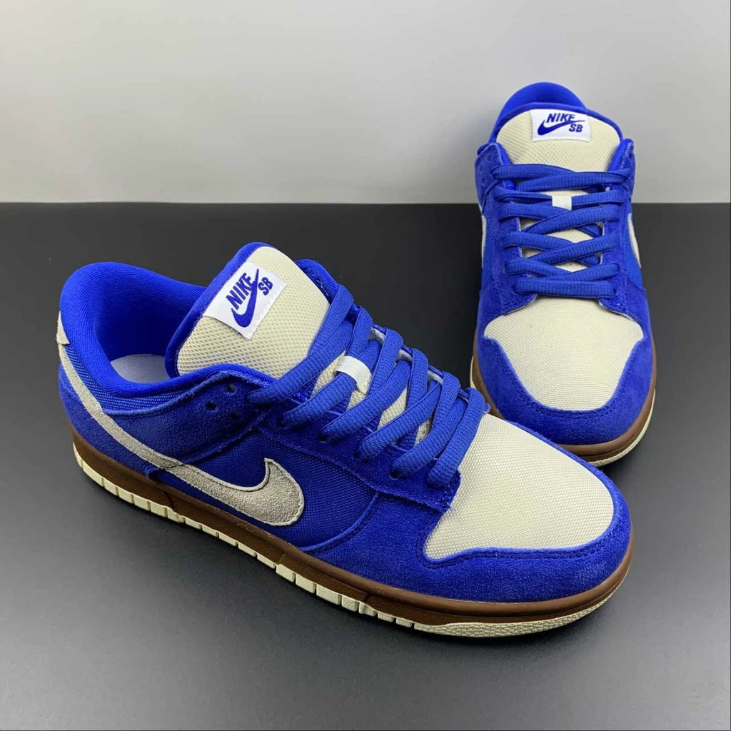 SB Dunk Low Gold Rail by Air Jordan