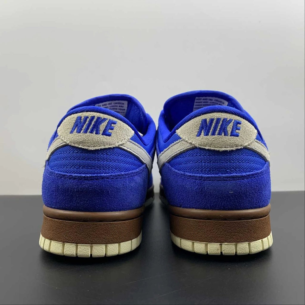 SB Dunk Low Gold Rail by Air Jordan