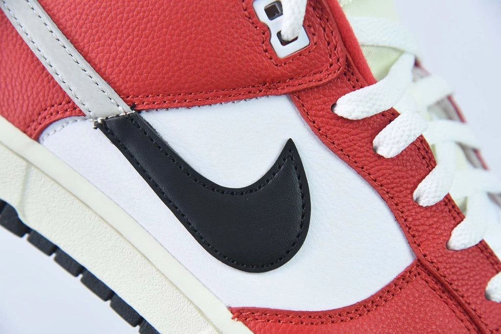Dunk Low Chicago Split by Air Jordan