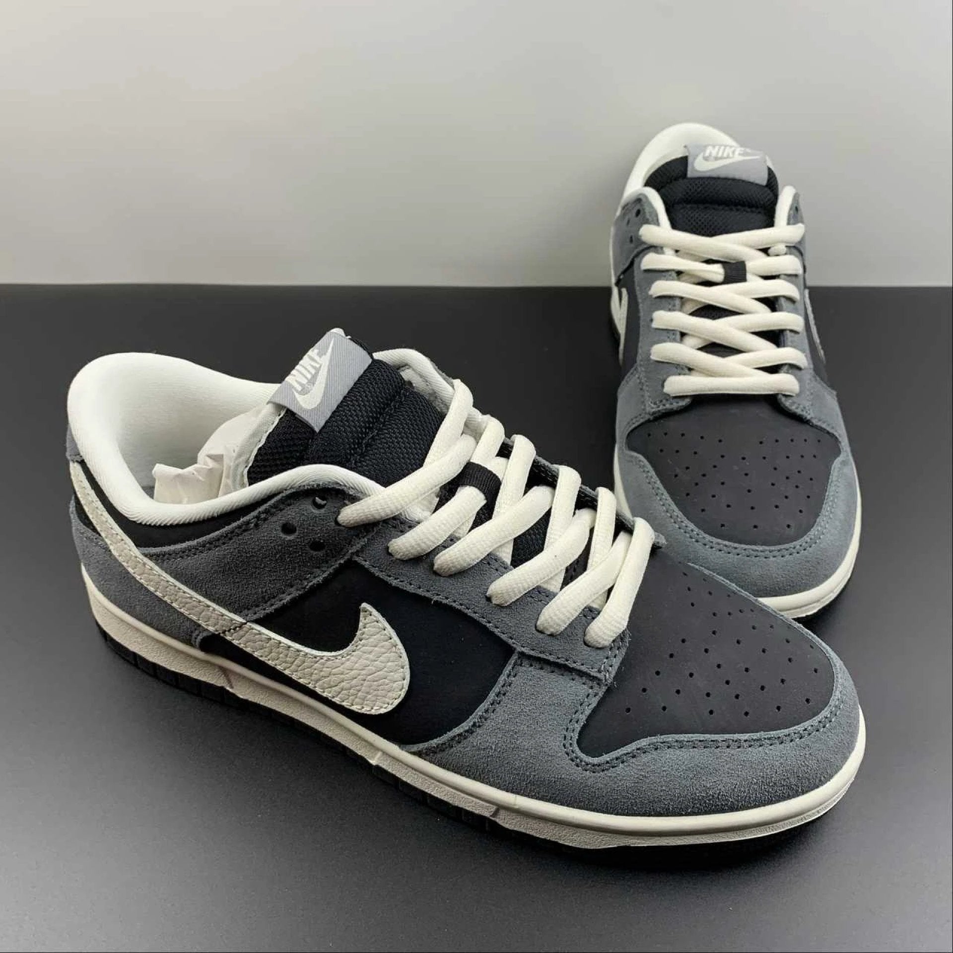 Dunk Low Black Stealth by Air Jordan