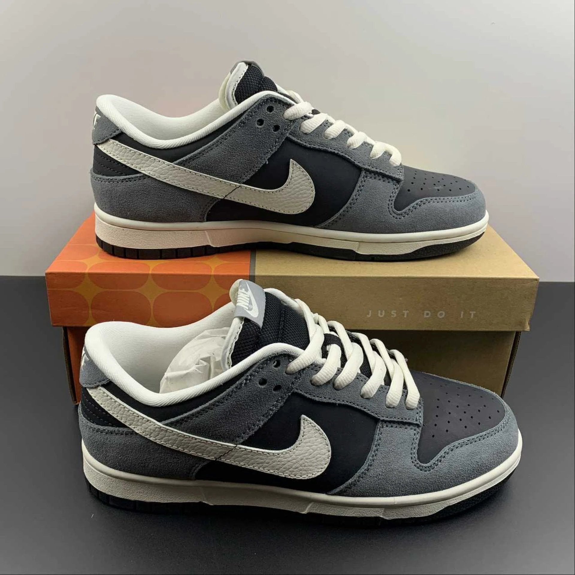Dunk Low Black Stealth by Air Jordan
