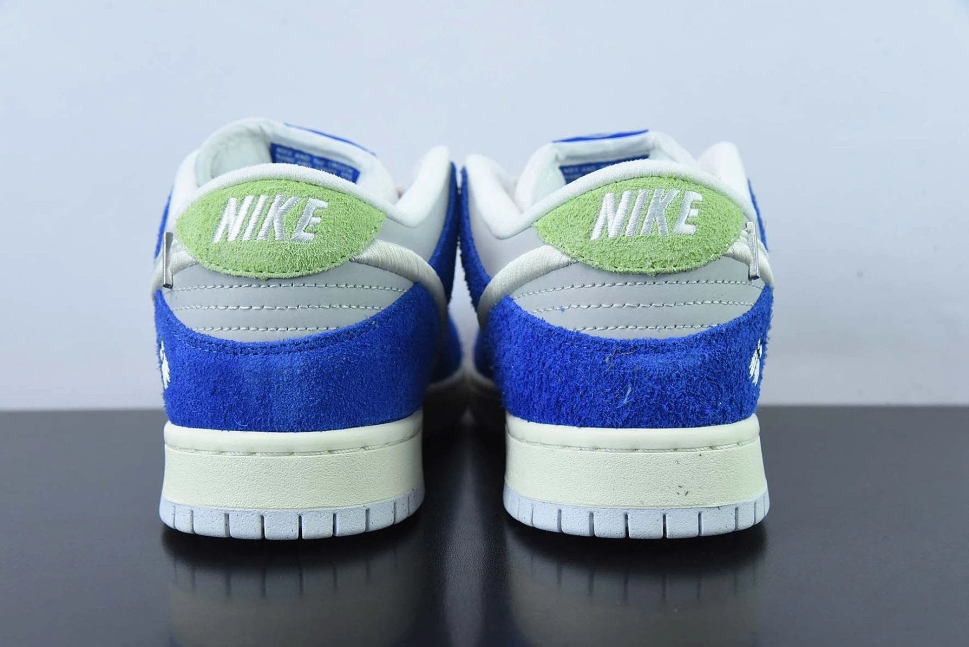 SB Dunk Low Pro Fly Streetwear Gardenia by Air Jordan