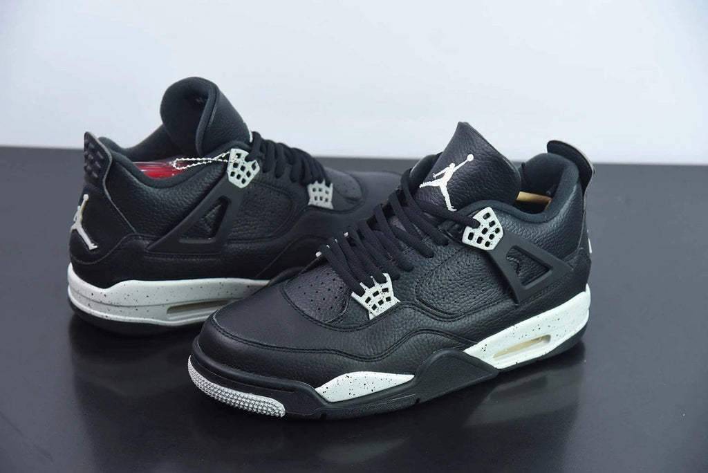 Air Jordan 4 Retro Oreo by Air Jordan