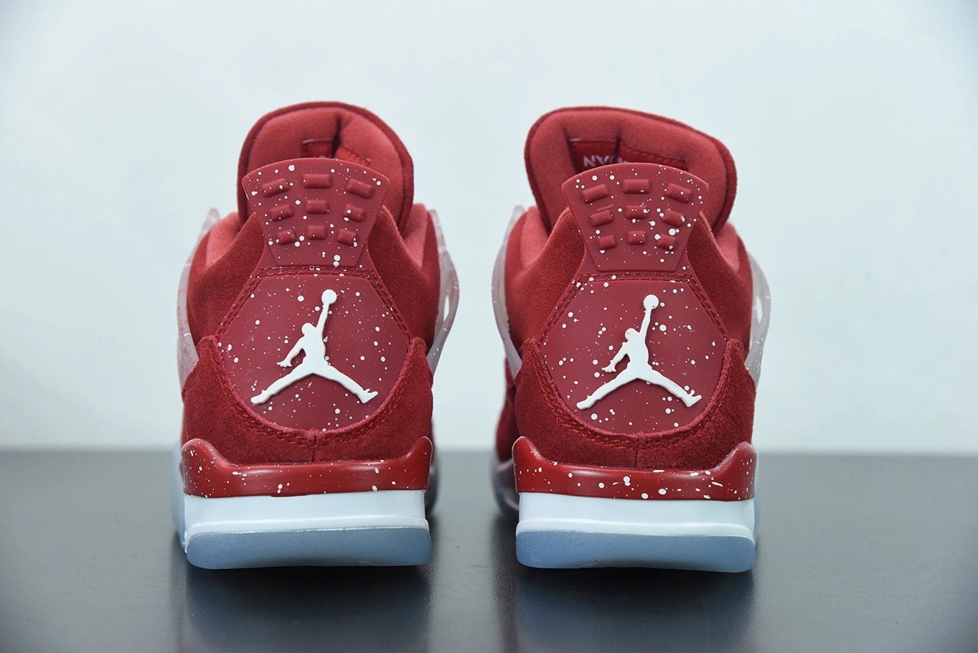 Air Jordan 4 Retro Oklahoma Sooners PE by Air Jordan