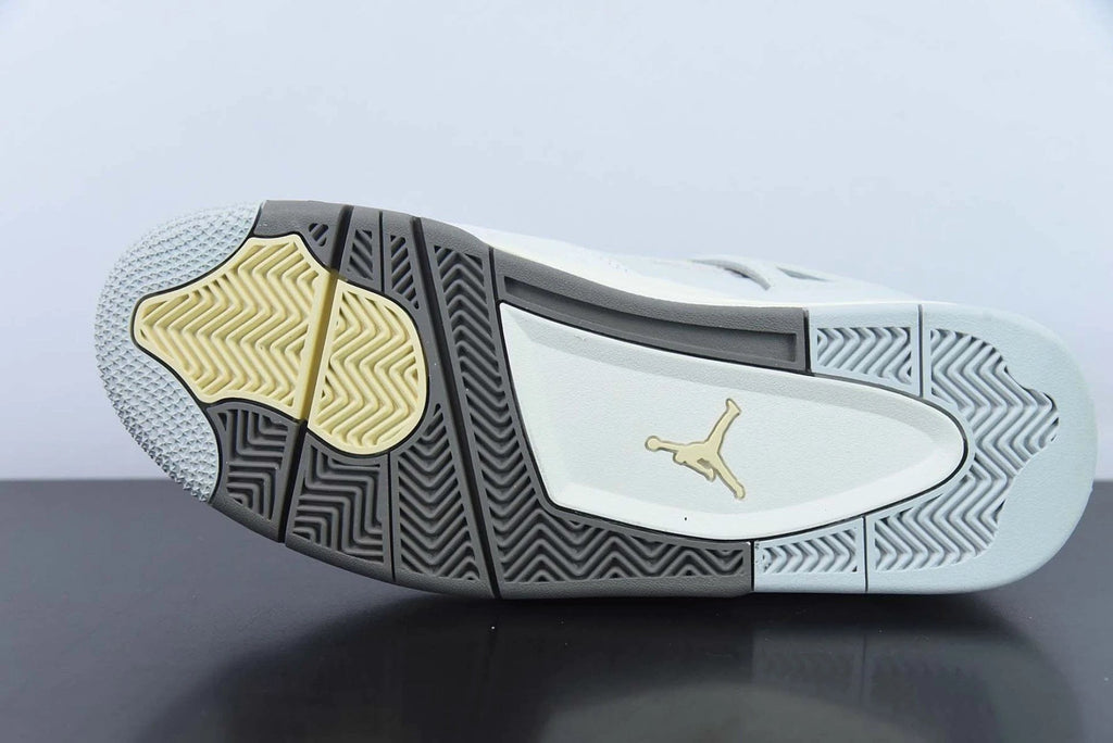 Air Jordan 4 Retro SE Craft Photon Dust by Air Jordan